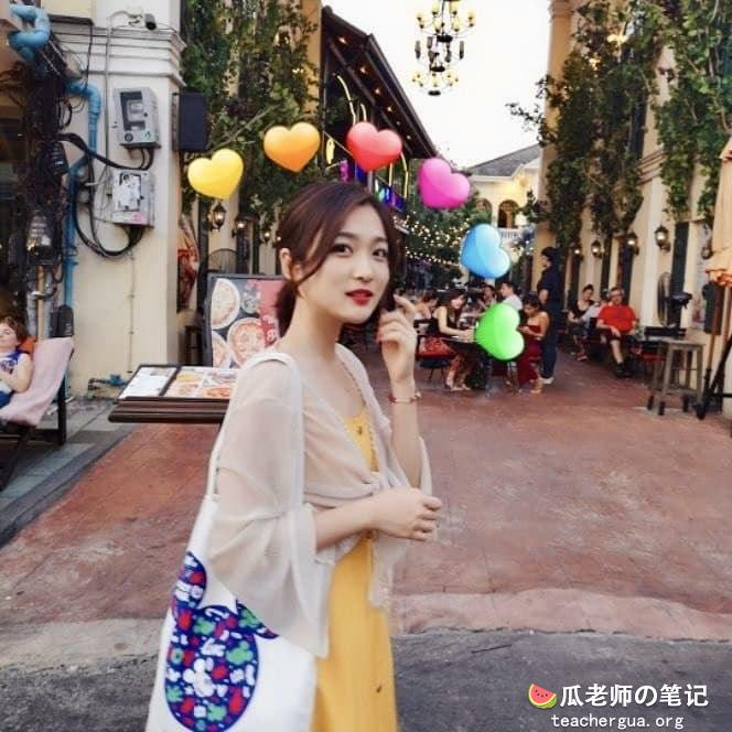 台湾研究生妹子自拍泄密